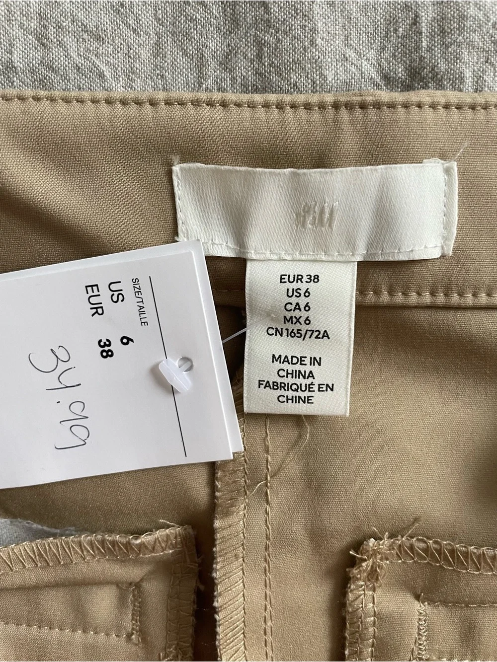 H&M Wide-Leg Trousers in Beige